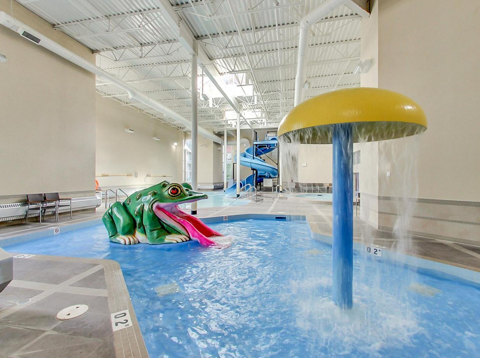 Outstanding Mountain Condo Waterslide And Hot Tub Managed By Little Sister Getaways Canmore Exterior photo